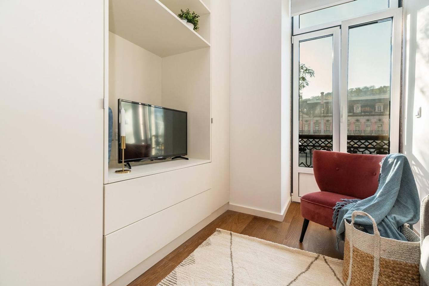Graceful Design Studio With Romantic View Lisboa Eksteriør billede